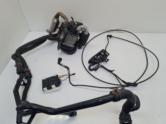 bontott VW GOLF VII Állófűtés (Részeivel)