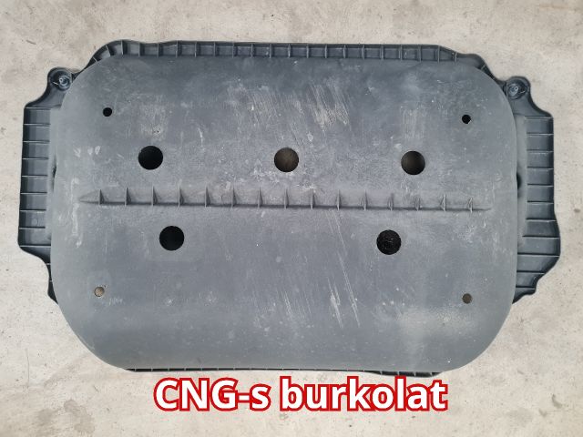 bontott VW GOLF VII Alsó Motorburkolat