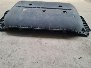 bontott VW GOLF VII Alsó Motorburkolat