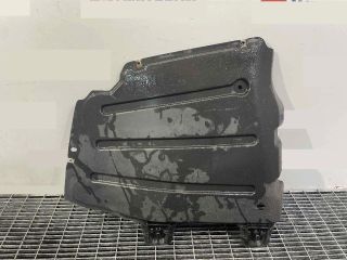 bontott VW GOLF VII Alsó Motorburkolat