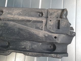 bontott VW GOLF VII Alsó Motorburkolat