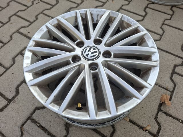 bontott VW GOLF VII Alufelni (1 db)