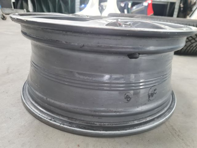 bontott VW GOLF VII Alufelni (1 db)