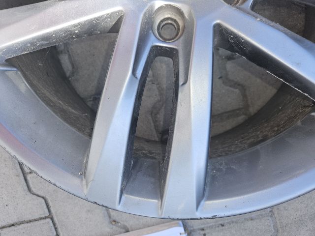 bontott VW GOLF VII Alufelni (1 db)