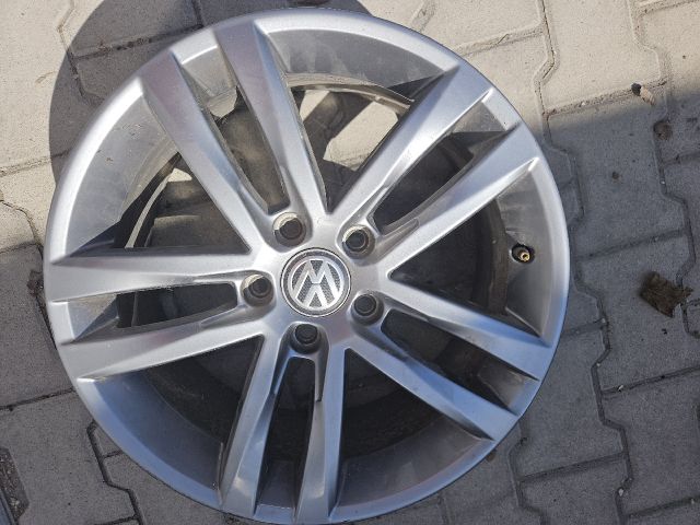 bontott VW GOLF VII Alufelni (1 db)
