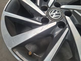 bontott VW GOLF VII Alufelni (1 db)