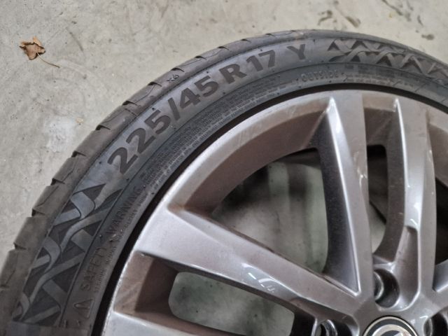 bontott VW GOLF VII Alufelni Szett Gumival