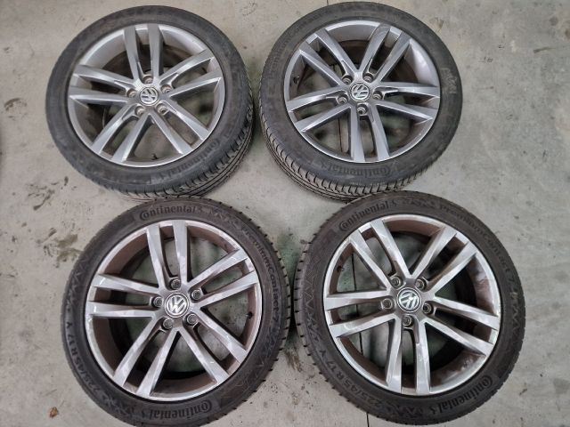 bontott VW GOLF VII Alufelni Szett Gumival