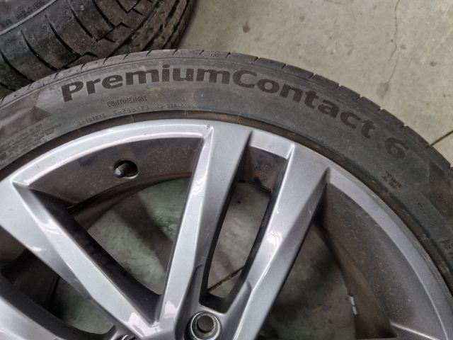 bontott VW GOLF VII Alufelni Szett Gumival