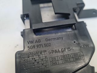 bontott VW GOLF VII Antenna Erősítő