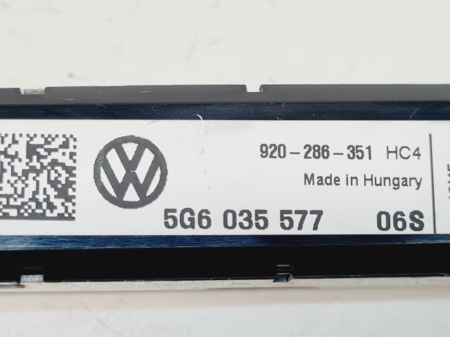 bontott VW GOLF VII Antenna Erősítő