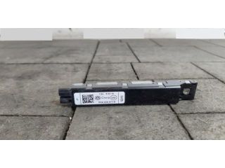 bontott VW GOLF VII Antenna Erősítő