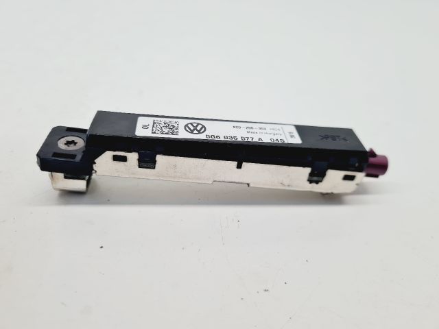 bontott VW GOLF VII Antenna Erősítő