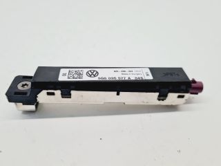 bontott VW GOLF VII Antenna Erősítő