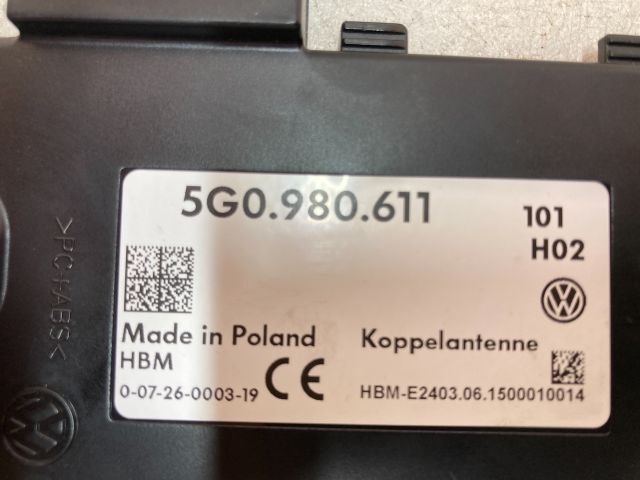 bontott VW GOLF VII Antenna Erősítő