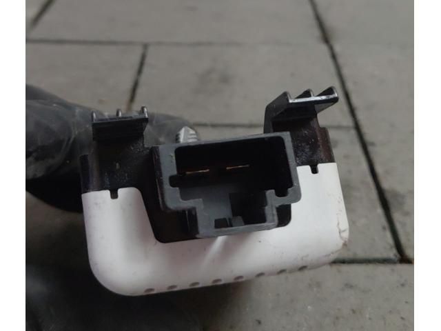 bontott VW GOLF VII Antenna Erősítő