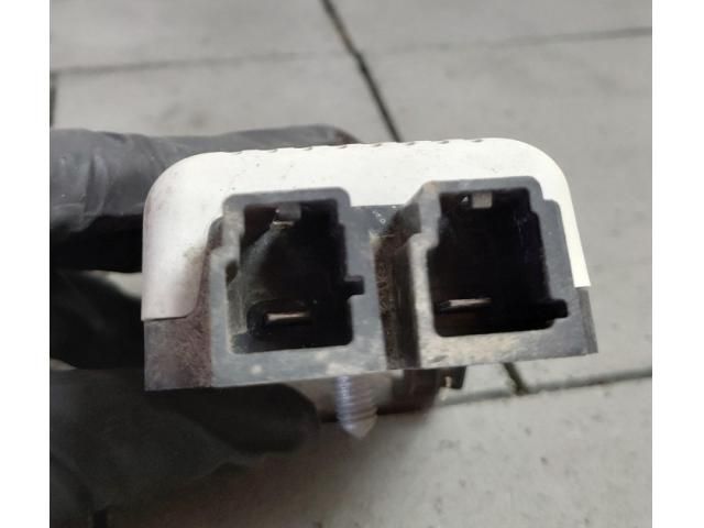 bontott VW GOLF VII Antenna Erősítő