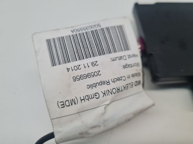 bontott VW GOLF VII Antenna Erősítő