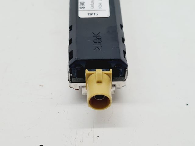 bontott VW GOLF VII Antenna Erősítő