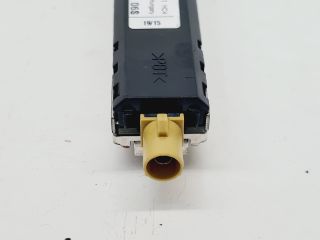 bontott VW GOLF VII Antenna Erősítő