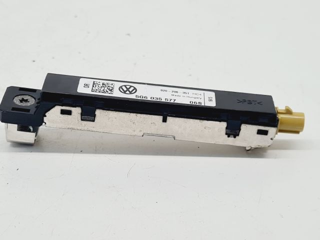bontott VW GOLF VII Antenna Erősítő