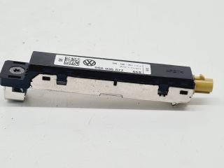 bontott VW GOLF VII Antenna Erősítő