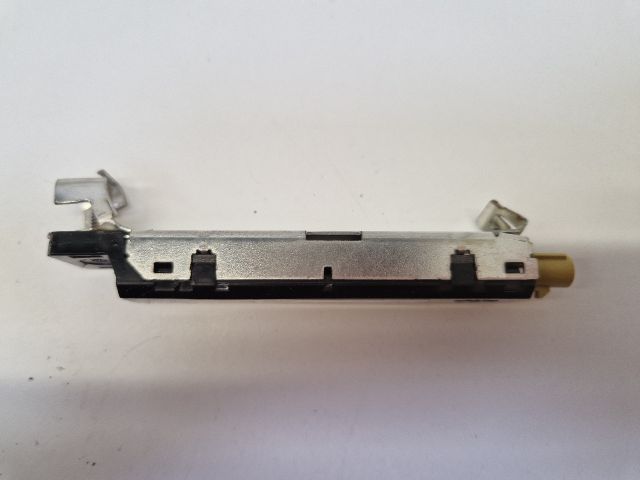 bontott VW GOLF VII Antenna Erősítő