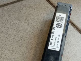 bontott VW GOLF VII Antenna Erősítő