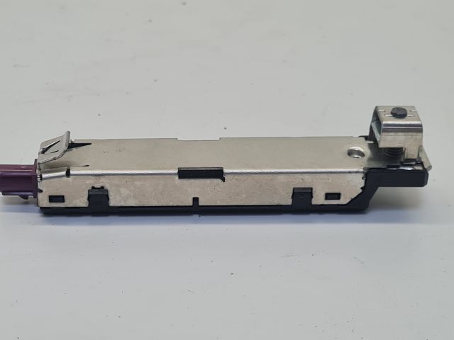 bontott VW GOLF VII Antenna Erősítő