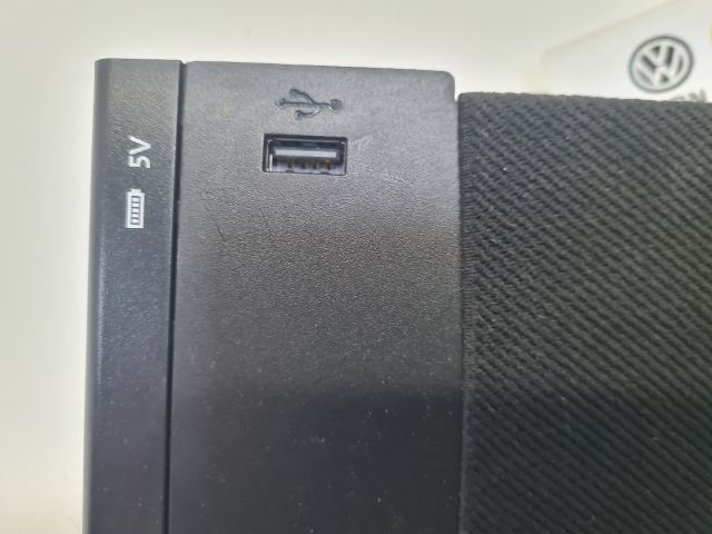 bontott VW GOLF VII Antenna Erősítő