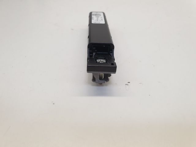 bontott VW GOLF VII Antenna Erősítő