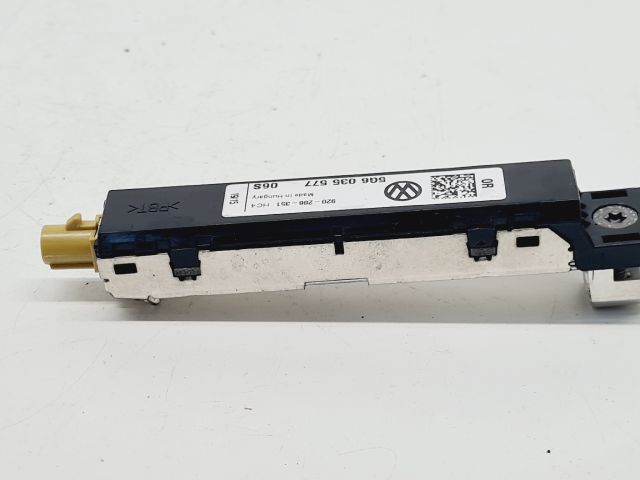 bontott VW GOLF VII Antenna Erősítő