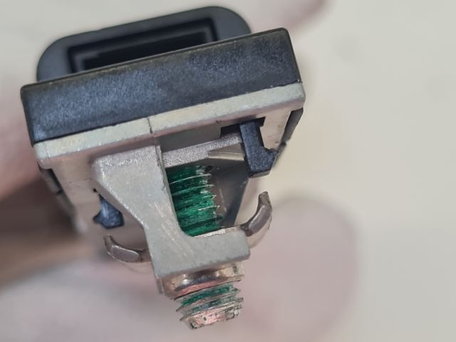 bontott VW GOLF VII Antenna Erősítő