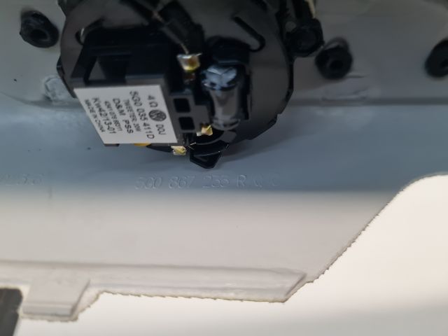 bontott VW GOLF VII Bal A Oszlop Hangszóró Burkolat