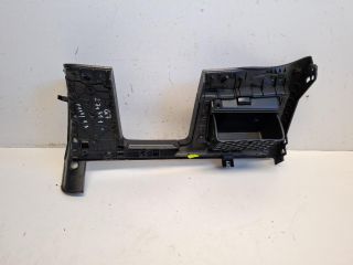 bontott VW GOLF VII Bal Alsó Műszerfal Burkolat