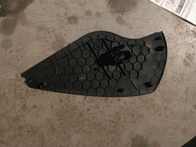 bontott VW GOLF VII Bal Alsó Műszerfal Burkolat