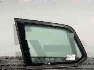 bontott VW GOLF VII Bal C Oszlop