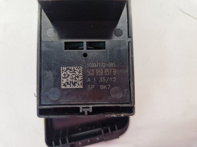 bontott VW GOLF VII Bal első Ablakemelő Kapcsoló