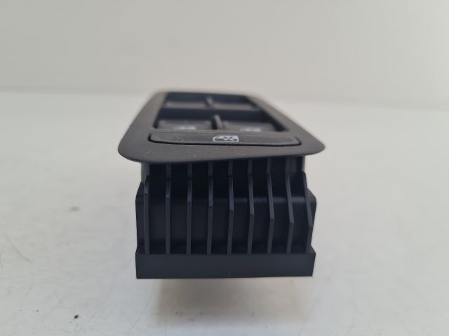 bontott VW GOLF VII Bal első Ablakemelő Kapcsoló