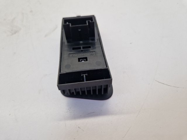 bontott VW GOLF VII Bal első Ablakemelő Kapcsoló