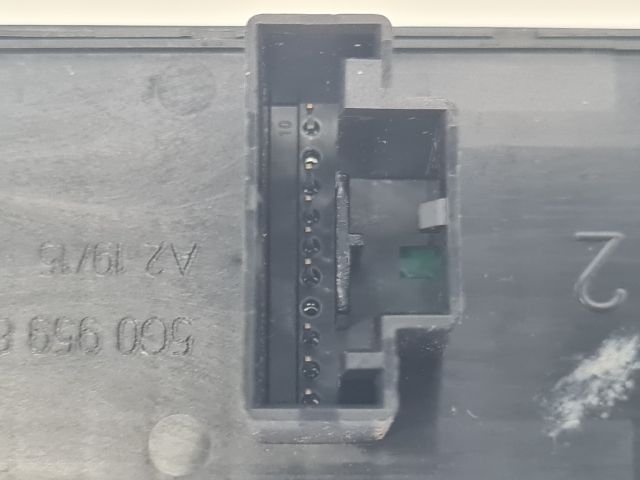 bontott VW GOLF VII Bal első Ablakemelő Kapcsoló