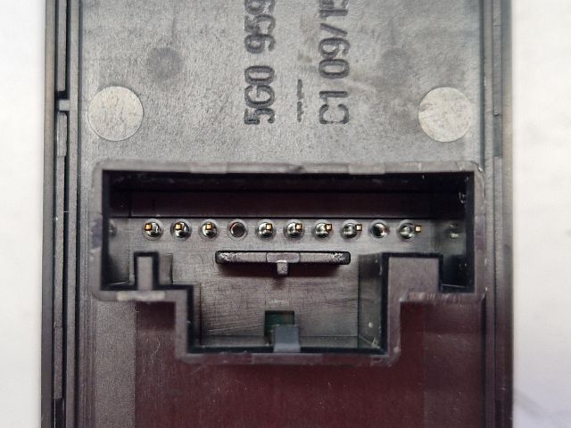 bontott VW GOLF VII Bal első Ablakemelő Kapcsoló