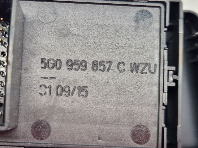 bontott VW GOLF VII Bal első Ablakemelő Kapcsoló