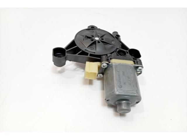 bontott VW GOLF VII Bal első Ablakemelő Motor