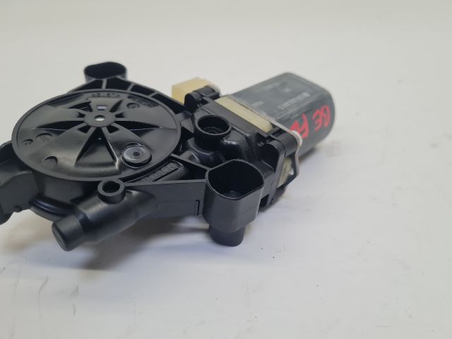 bontott VW GOLF VII Bal első Ablakemelő Motor