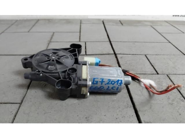 bontott VW GOLF VII Bal első Ablakemelő Motor