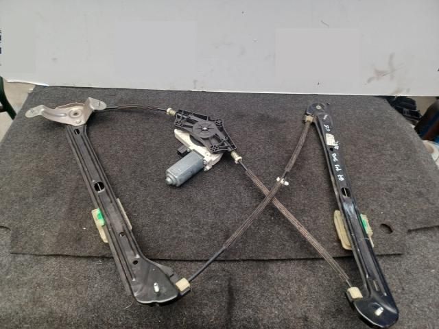 bontott VW GOLF VII Bal első Ablakemelő Szerkezet (Elektromos)