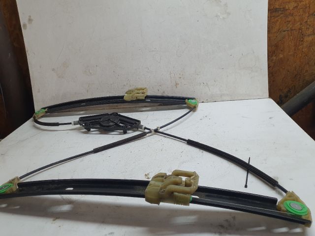 bontott VW GOLF VII Bal első Ablakemelő Szerkezet (Elektromos)