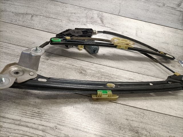 bontott VW GOLF VII Bal első Ablakemelő Szerkezet (Elektromos)