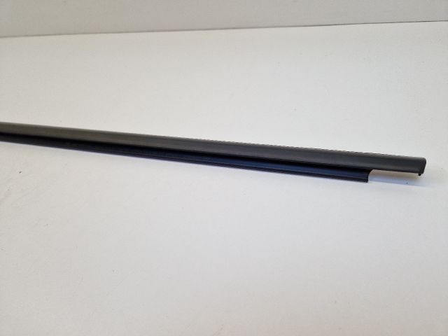 bontott VW GOLF VII Bal első Ajtó Díszléc